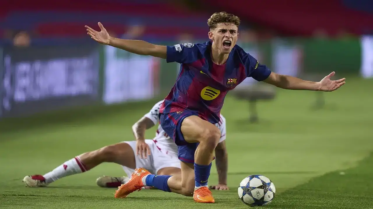 تألق فيرمين لوبيز مع برشلونة يثير صدمة وندم أندية الدوري الإنجليزي الممتاز